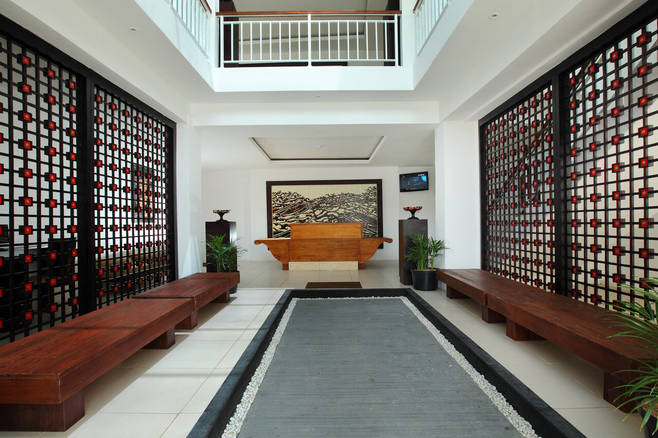 Ozz Hotel Kuta Bali