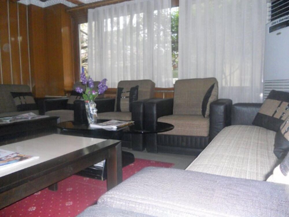 Surucu Otel
