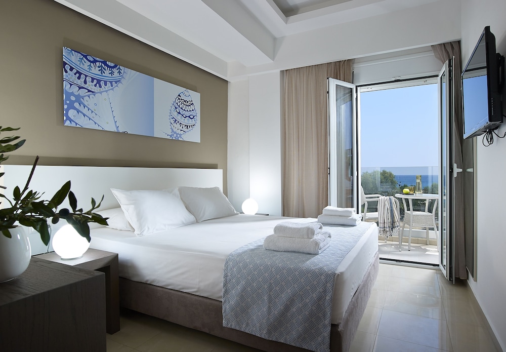 Coral Aparments