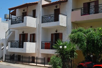 Koula Apartments