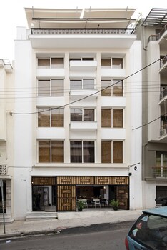 Piraeus Premium Suites