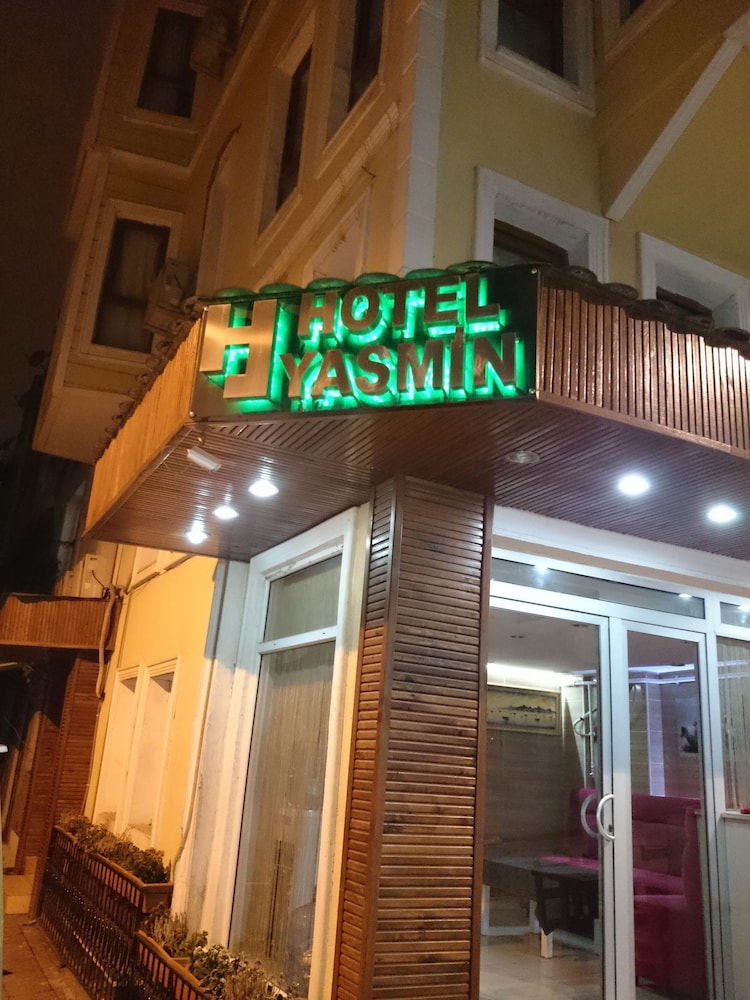 Yasmin Hotel