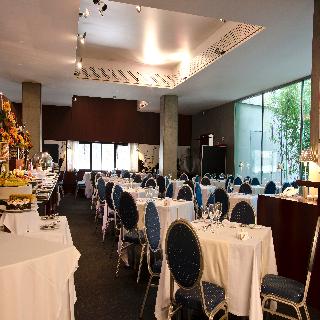 VIP Executive Art’s Hotel