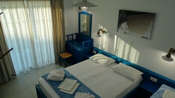 Filoxenia Hotel - Apartments