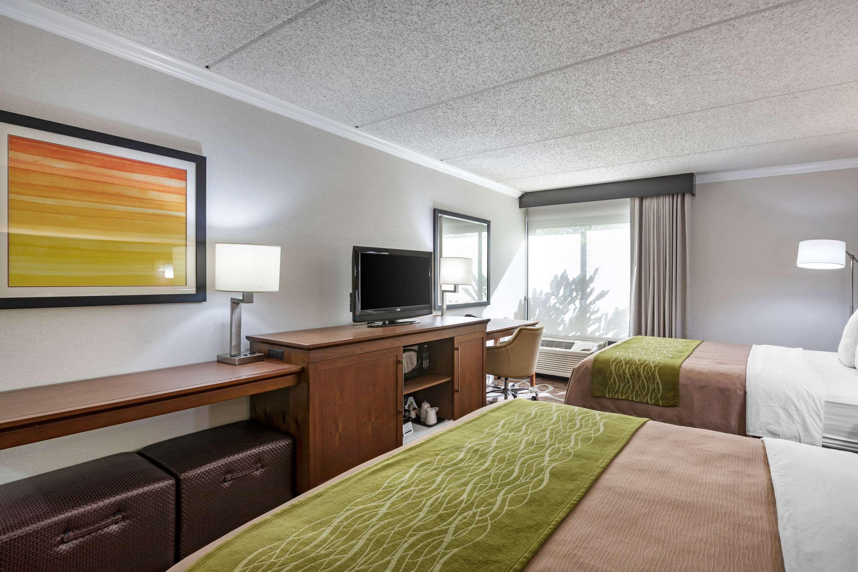 Comfort Inn & Suites Anaheim