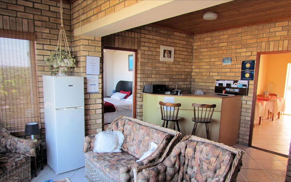 Blue Horizon Bay Guest House