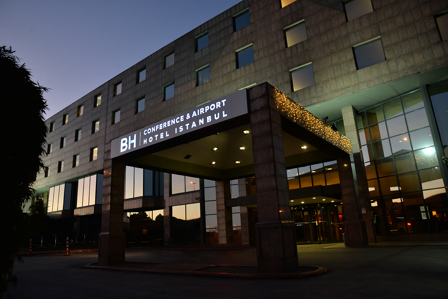 Radisson Blu Conference & Airport Hotel
