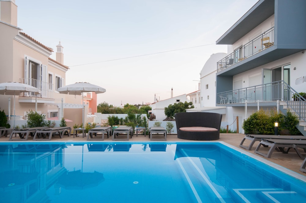 Boliqueime Guest House