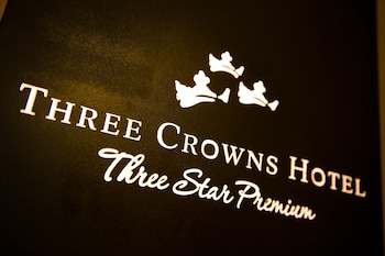 Three Crowns Hotel