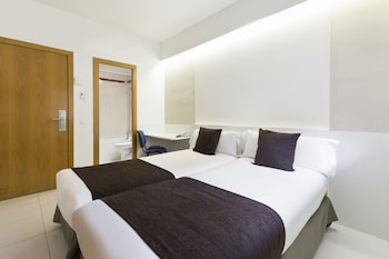 Travessera Hotel & Travessera Parc Güell Apartment