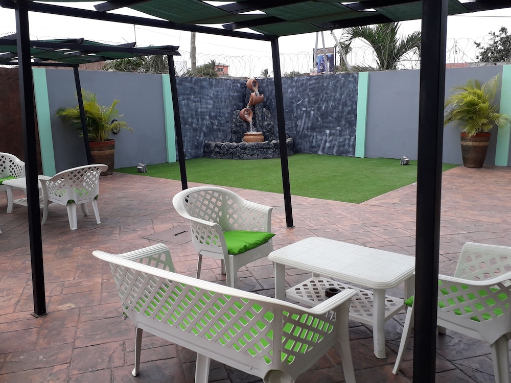 BELLA LUXURY HOTEL