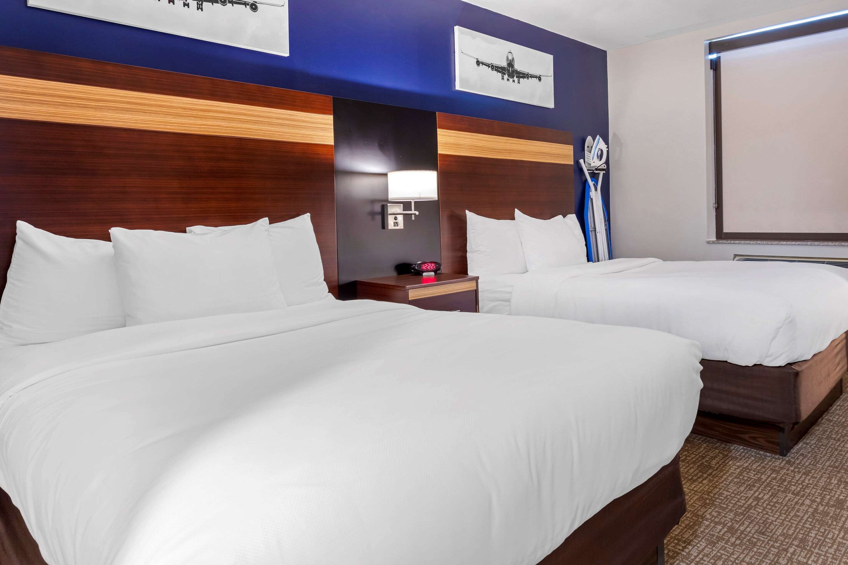 Comfort Inn LaGuardia Airport - 83rd St