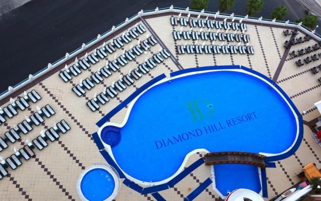 DIAMOND HILL RESORT