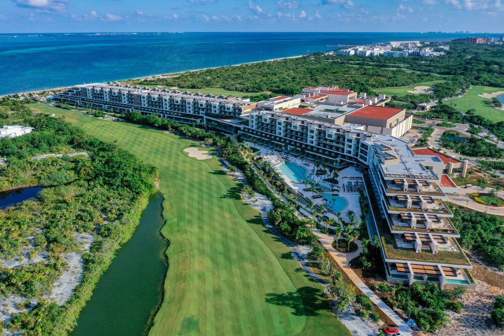 ESTUDIO Playa Mujeres All-inclusive Family Resort