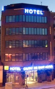 Hotel Ciutat De Sant Adria