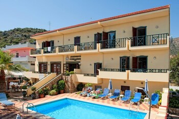 Kyriakos Family Apartments