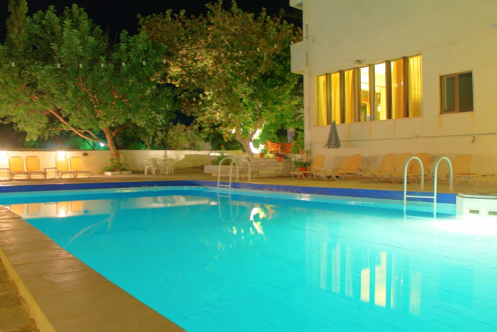 Esperides Hotel