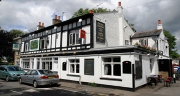 The Old Oak Tree Inn