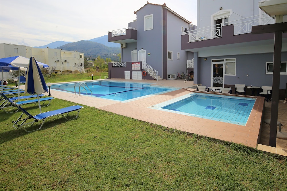 Athena Hotel Apartments