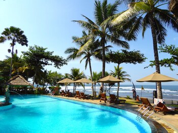 Puri Dajuma Beach Eco Resort & Spa
