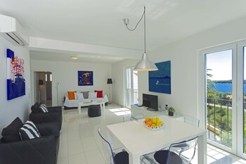 Blue Bay Residence