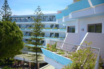 Blue Horizon Beach Resort