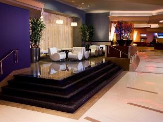 Essential Hotel by Stratosphere