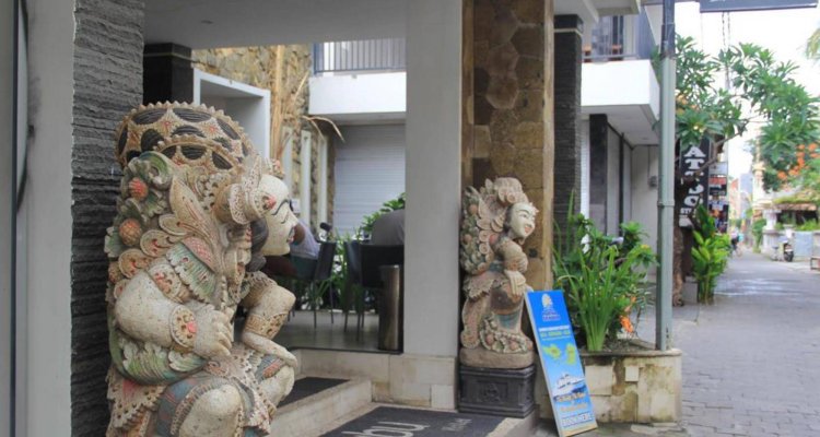 The Kubu Hotel