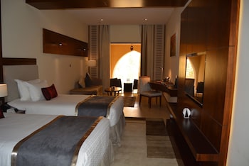 Western Hotel - Madinat Zayed