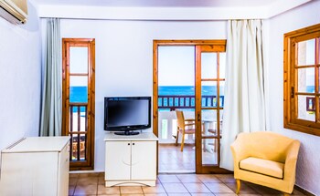 Porto Greco Village Beach Hotel