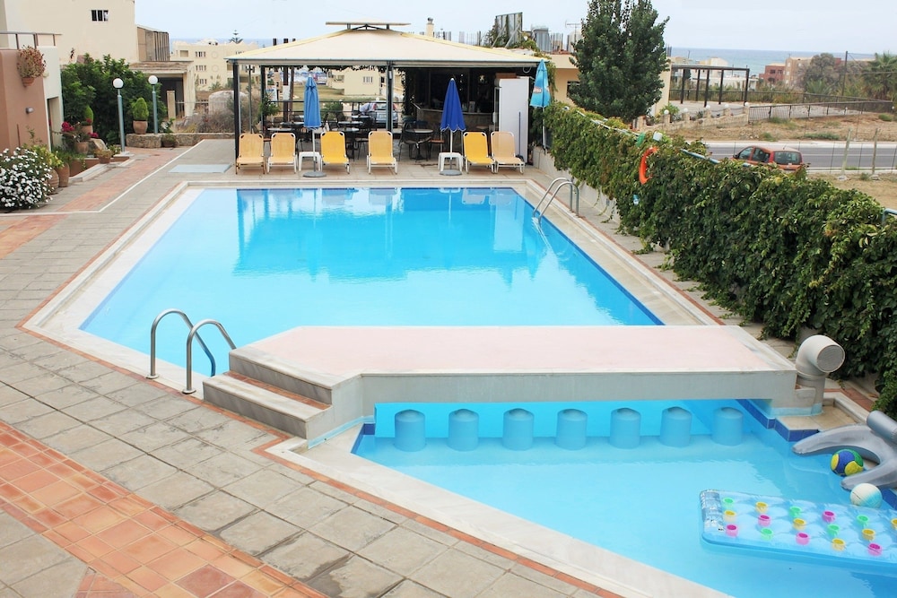 ALEXANDROS M HOTEL