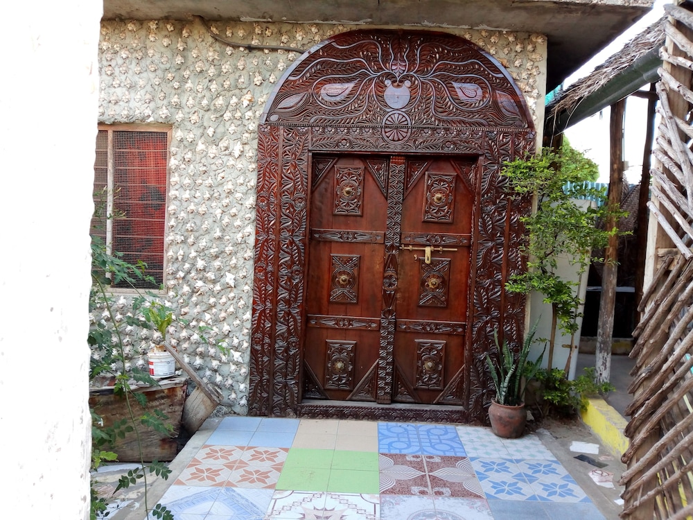 Amira's Roomz Zanzibar
