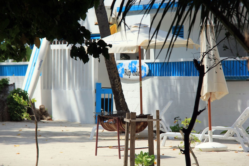 Rip Tide Vacation Inn, K.Guraidhoo