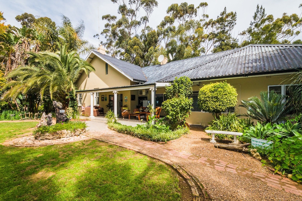 Homestead B & B